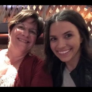 Meet your Posher, Michele